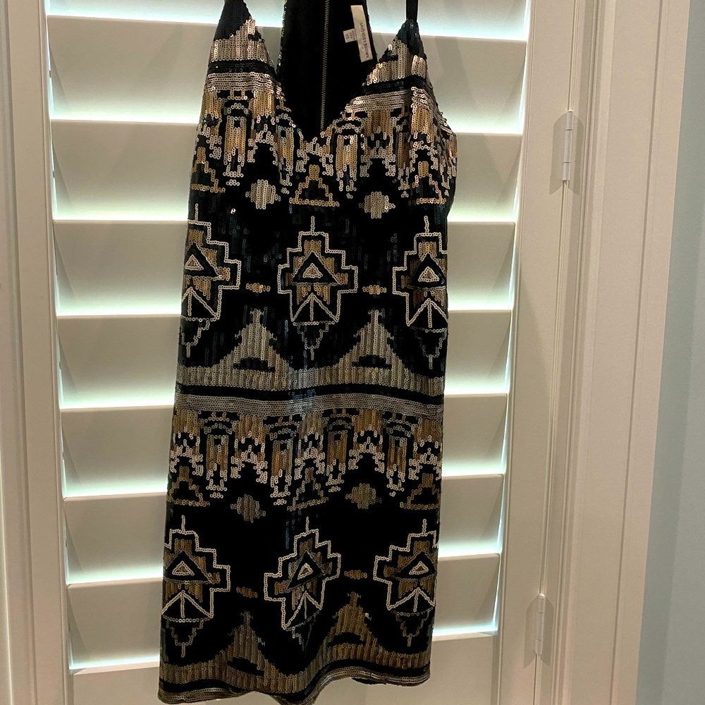 Back halter dress with gold sequins